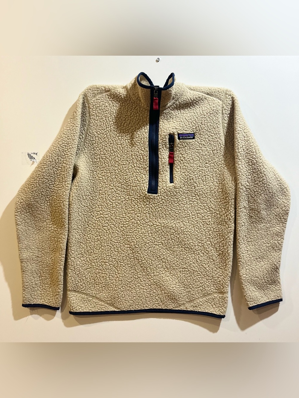 Patagonia men’s Cream Fleece pull-over Sz Small